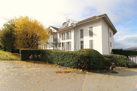   Appartement T3 en rez-de-jardin avec cave, garage, et place de p Appartement - 3 pice(s) - 64 m