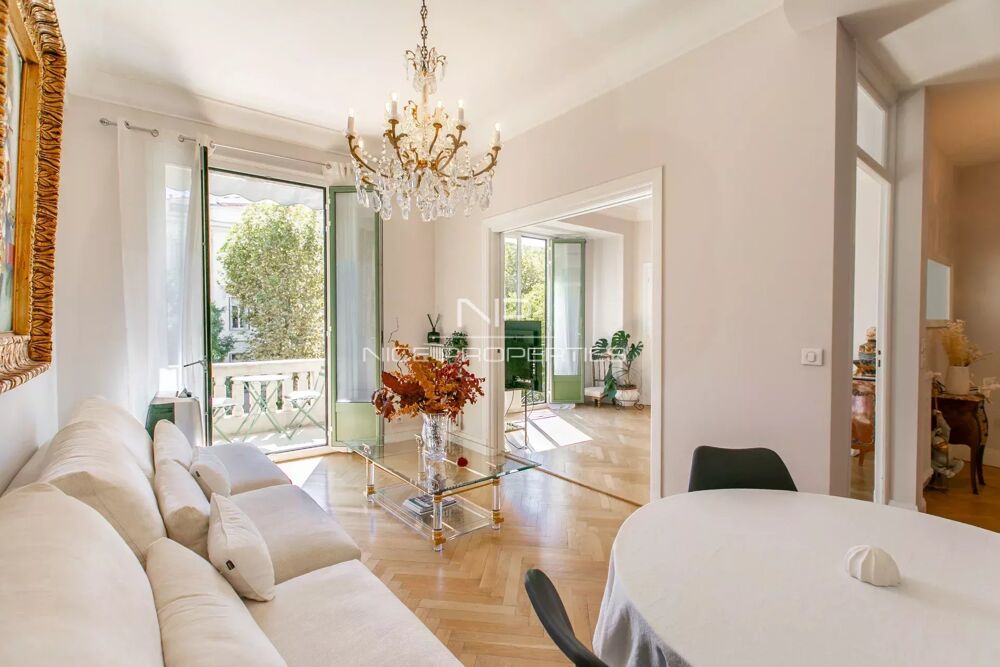 Vente Appartement NICE VICTOR HUGO,  APPARTEMENT 2/3 PIÈCES, BALCON Nice