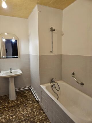  Appartement  vendre 2 pices 48 m