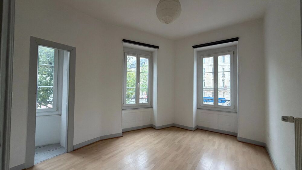 Vente Appartement Strasbourg Halles 3 pièces 74,6m2 / Immeuble rénové Strasbourg