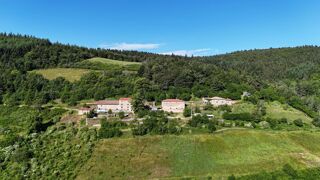 Vente Immeuble Charmant domaine dans un écrin de verdure à Saint-Symphorien-de- Saint-symphorien-de-mahun