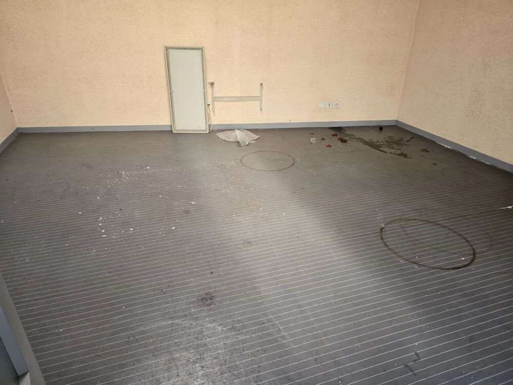   LOCAL COMMERCIAL - BUREAU Sainte-florine