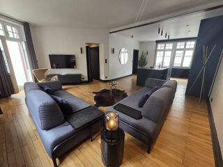  Villa à vendre 7 pièces 224 m²