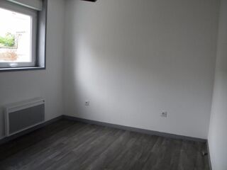  Appartement à louer 2 pièces 33 m²