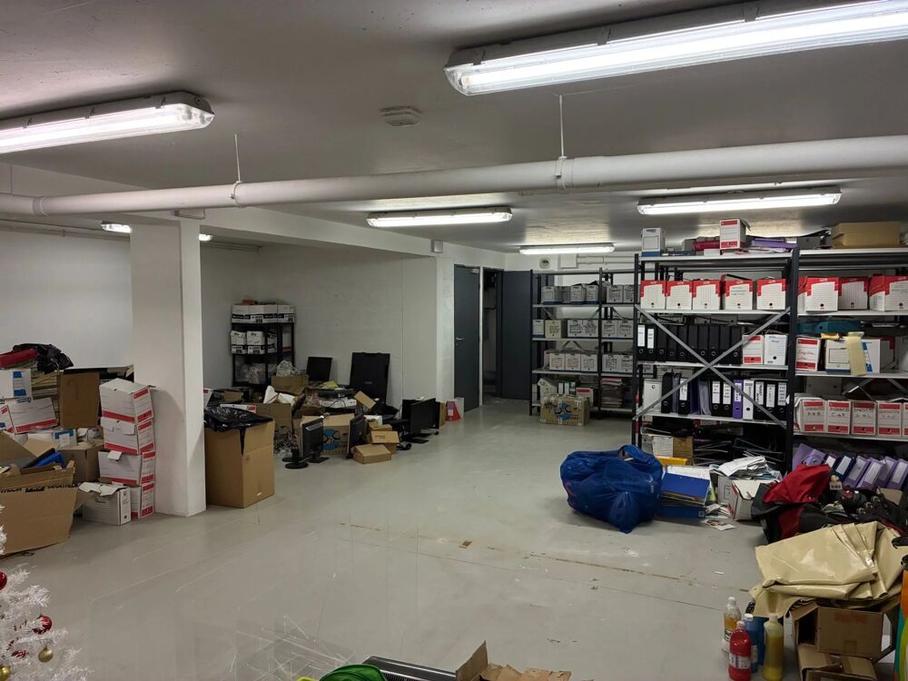   BUREAU SPACIEUX À VENDRE À AMIENS – 417 M², 10 PIÈCES Amiens