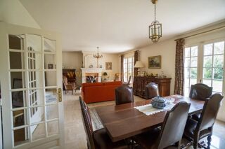  Maison à vendre 8 pièces 319 m²