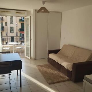  Appartement à louer 1 pièce 22 m²