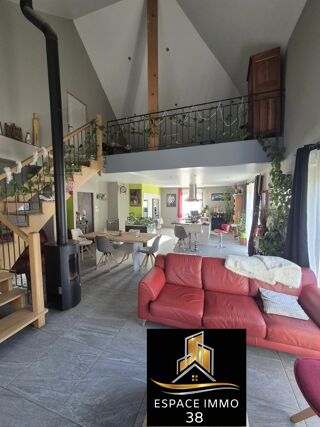  Maison à vendre 7 pièces 237 m²