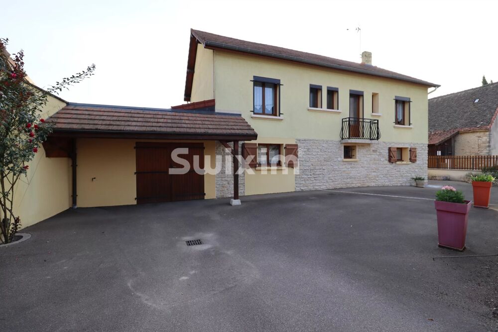 Varennes-le-Grand  Maison familiale de 148 m², 4 chambres + bu