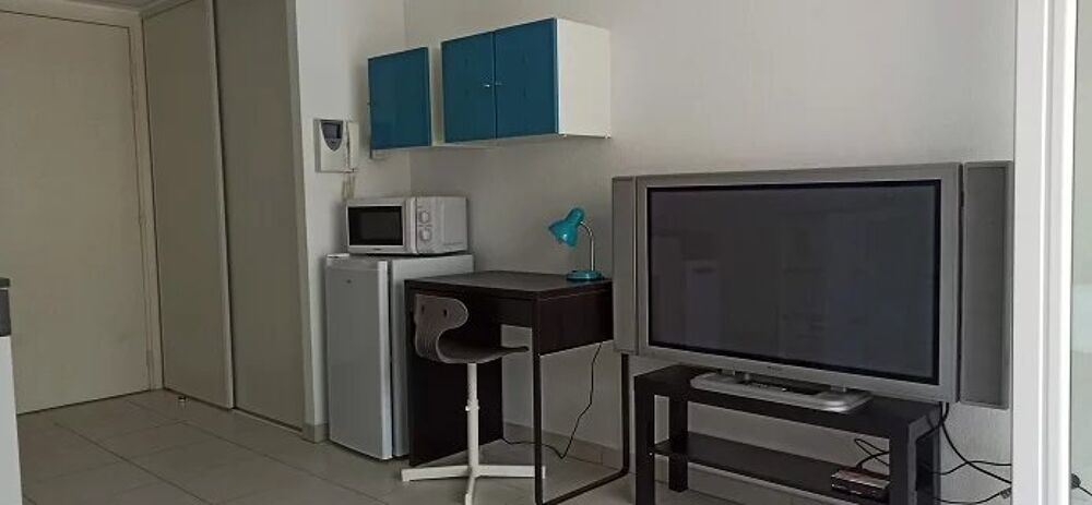Location Appartement Studio Proche Gare et Port - Nice Nice