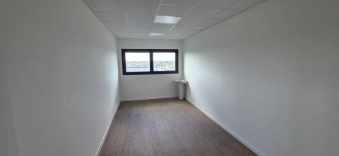   Local commercial Bureaux 
