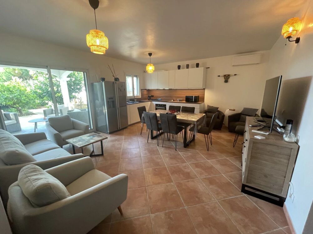 Vente Villa Villa à Cavalaire-sur-Mer avec Piscine et Confort Moderne Cavalaire-sur-mer