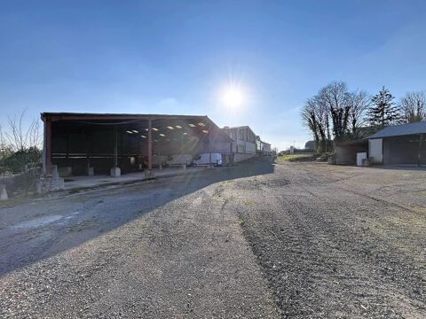   Ensemble immobilier professionnel de 3 075 m² à fort potentiel 