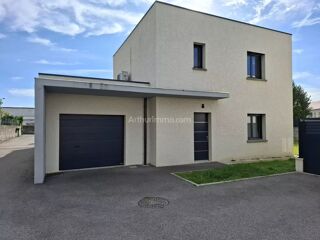  Maison  vendre 4 pices 97 m