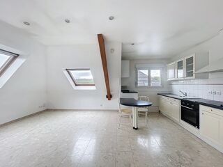  Appartement à louer 2 pièces 37 m²