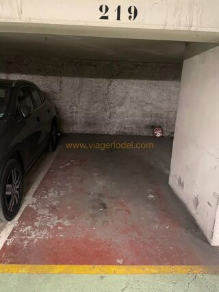  Parking / Garage � vendre 10 m�