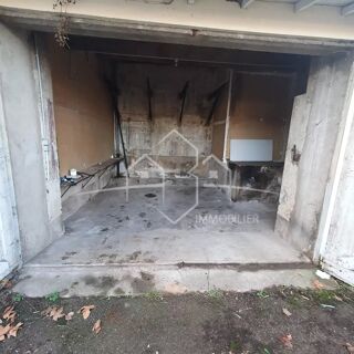  Parking / Garage � louer 2 pi�ces 16 m�