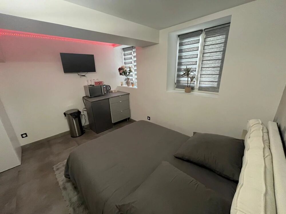 CHAMBRE MEUBLEE - CENTRE VILLE