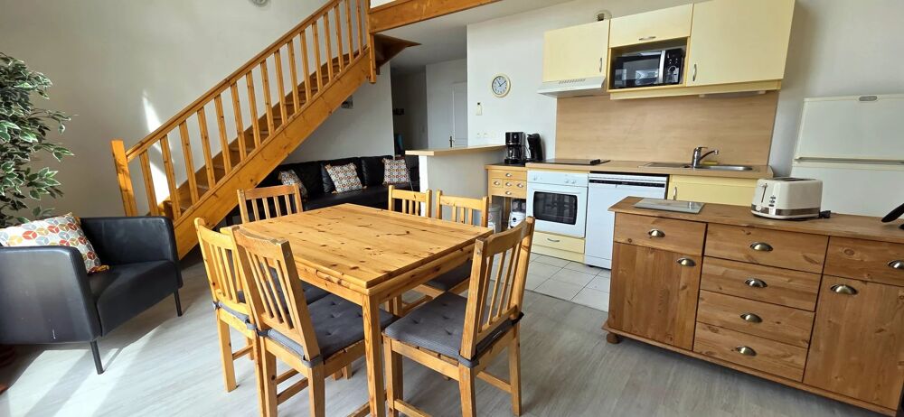 Duplex 3 chambres terrasse et balcon, Stationnement