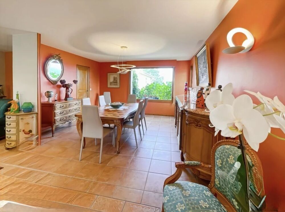 MAISON INDIVIDUELLE À SAINT-GENEST-LERPT