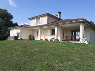  Maison � vendre 10 pi�ces 371 m�