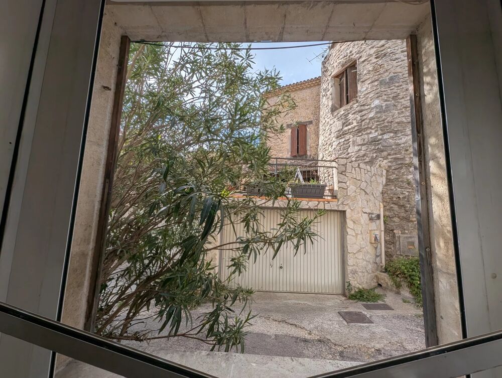 Appartement type 2 rez-de-chaussée
