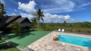  Immeuble � vendre 15 + pi�ces 276 m�