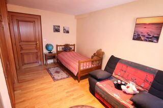  Maison à vendre 6 pièces 211 m²
