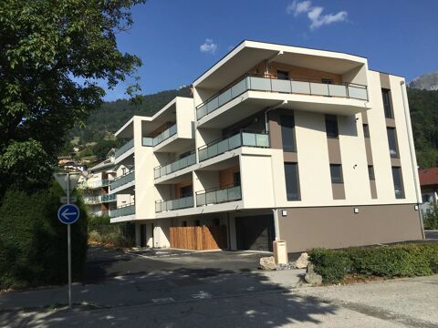   F1 / Ascenseur 1er �tage + Garage & Parking - SALLANCHES Appartement - 2 pi�ce(s) - 40 m�