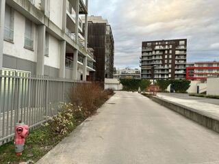  Parking / Garage  louer 14 m Strasbourg