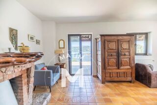  Maison � vendre 8 pi�ces 255 m�