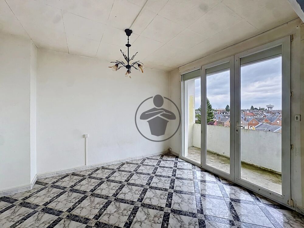 APPARTEMENT 4EME ETAGE SANS ASCENSEUR