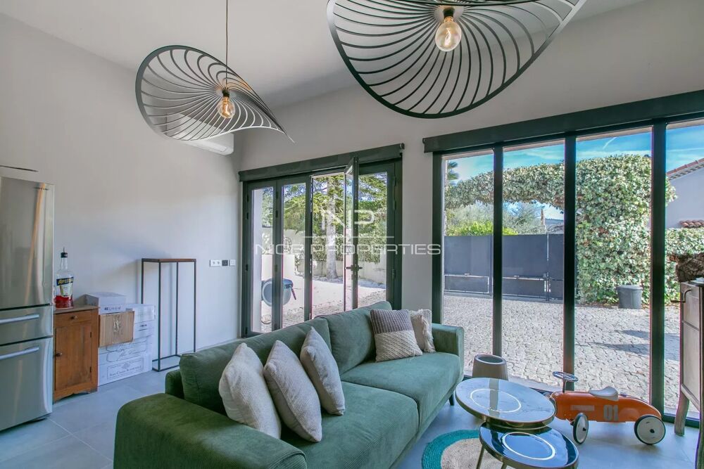 � vendre  Maison Colomars (06670)