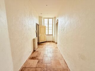  Appartement à louer 3 pièces 89 m²
