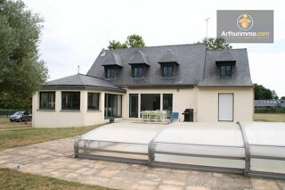  Maison  vendre 8 pices 219 m