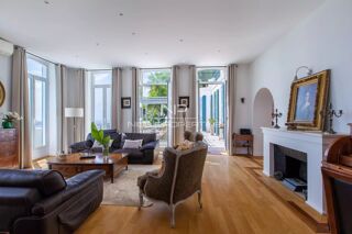  Maison à vendre 7 pièces 262 m²