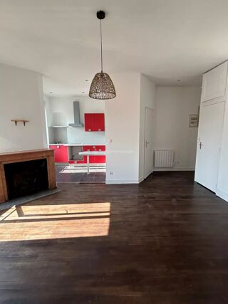 Appartement à louer 2 pièces 47 m²