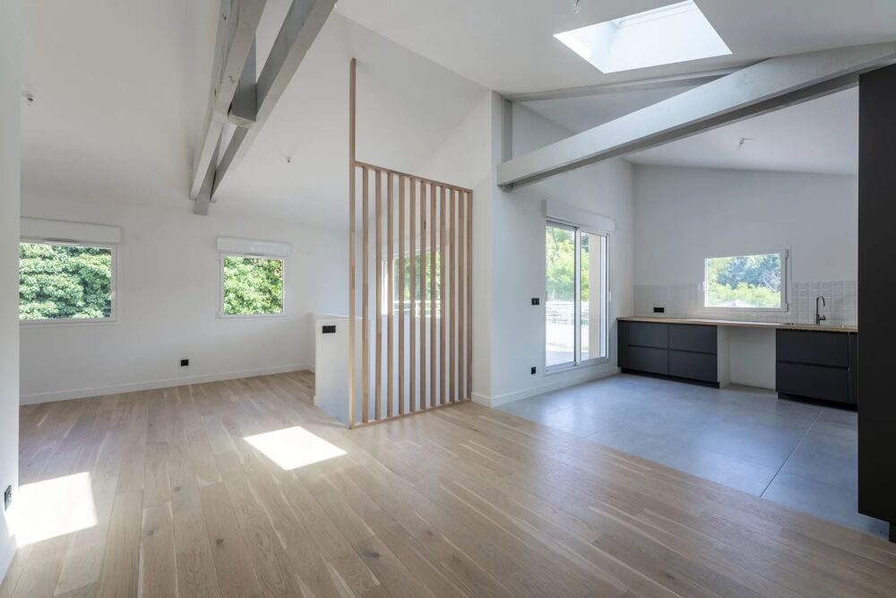Vente Appartement Comme une maison de ville. Champagne-au-mont-d'or