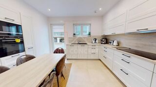  Maison � vendre 6 pi�ces 217 m�