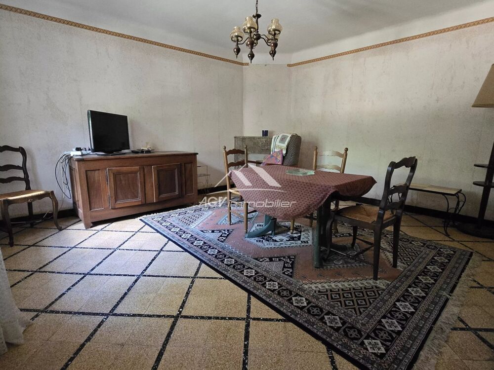 Vente Maison Proche commodités, Maison 5 chambres, ateliers, garage, cave Saint-privat-des-vieux