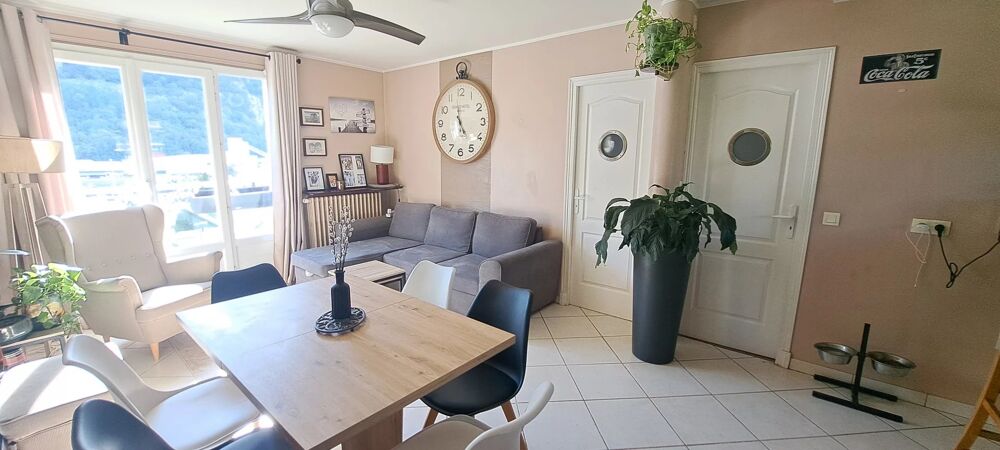 Vente Appartement Idéal investisseur - Appartement T4 en dernier étage avec cave Fontaine