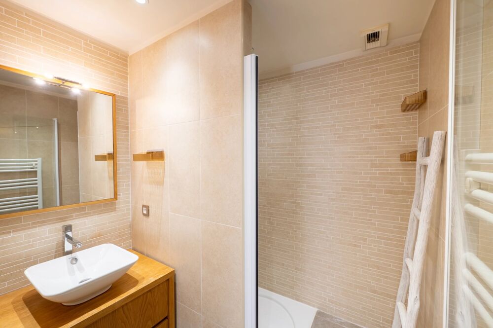 à vendre  Appartement Saint-Raphaël (83700)