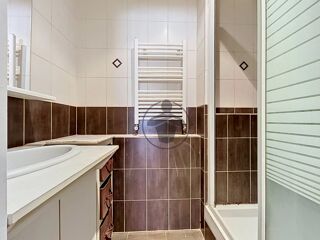  Appartement à louer 2 pièces 35 m²