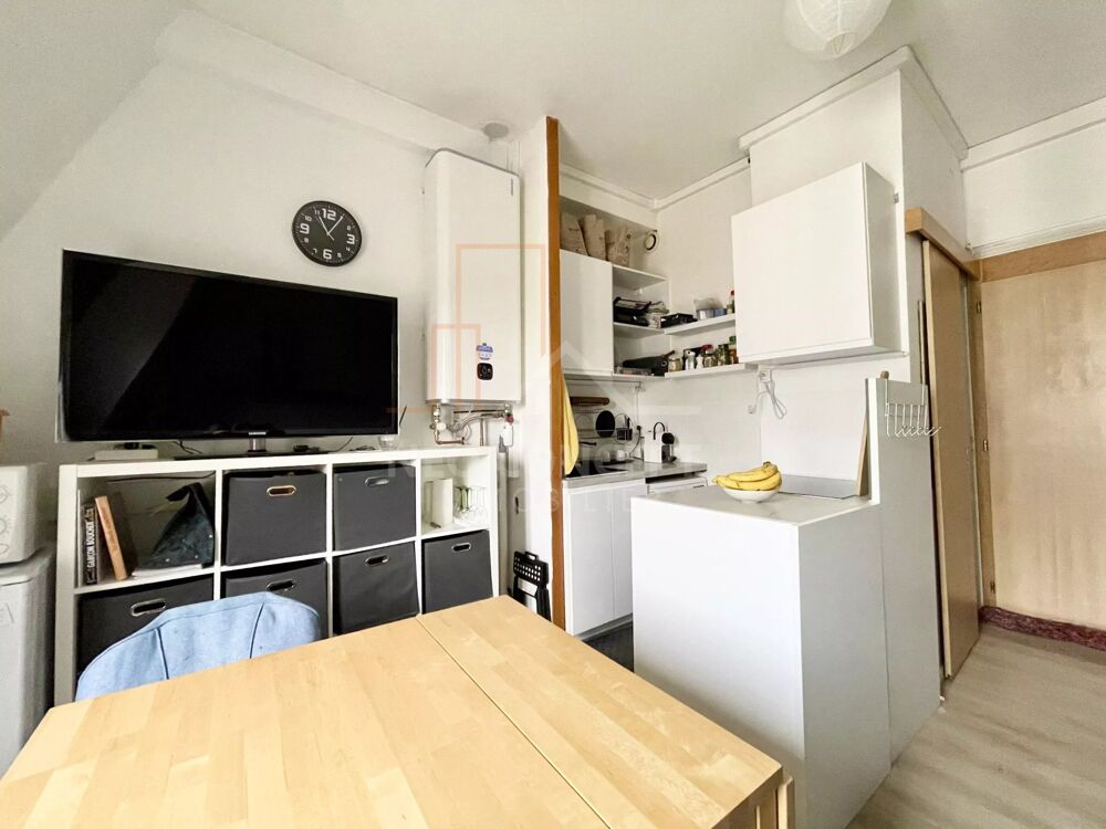 Appartement de type F1 de 27,68 m² Carrez avenue des Vosges à ST
