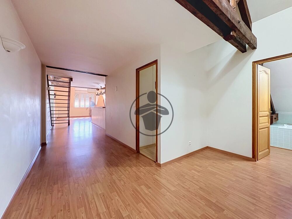 Location Appartement T2 HYPER CENTRE VILLE Saint-quentin