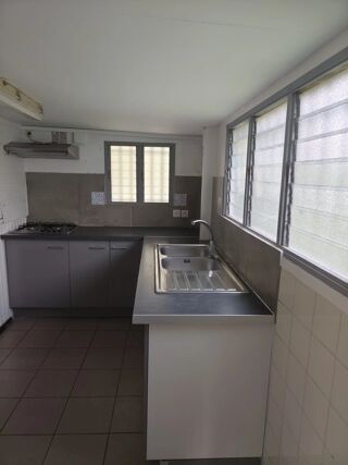  Maison à louer 4 pièces 61 m²