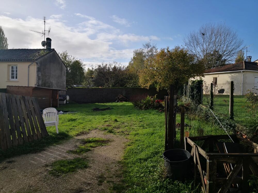 Vente Appartement Maison de caractre avec jardin non attenant Hiersac