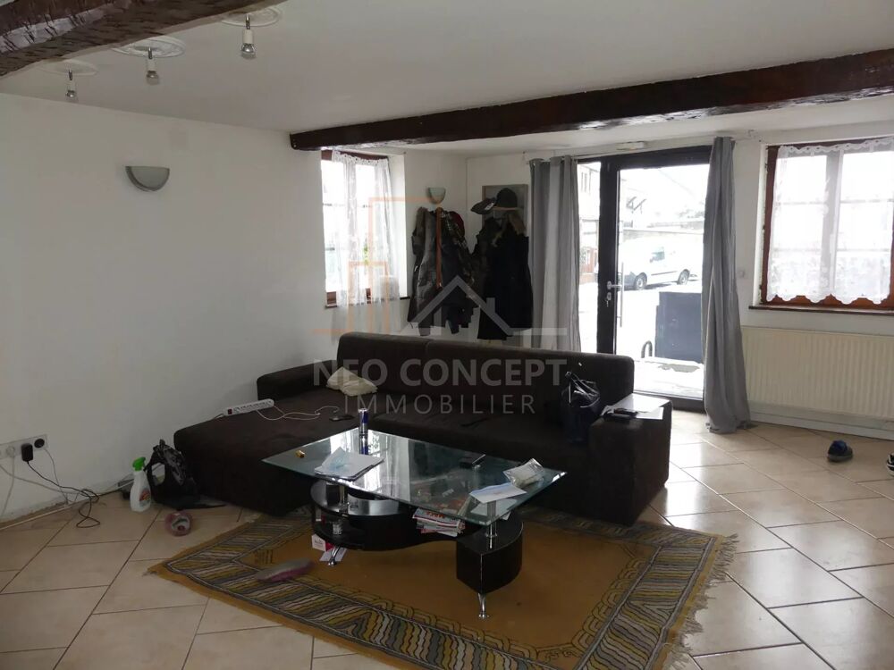 Grand appartement 4 pièces meublé de 117 m² en rez-de-chaussée à