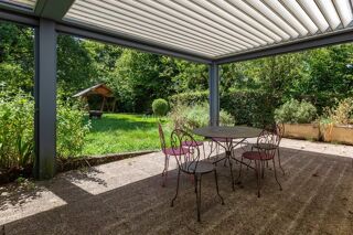  Maison  vendre 12 pices 275 m