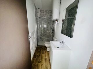 Appartement à louer 2 pièces 38 m²